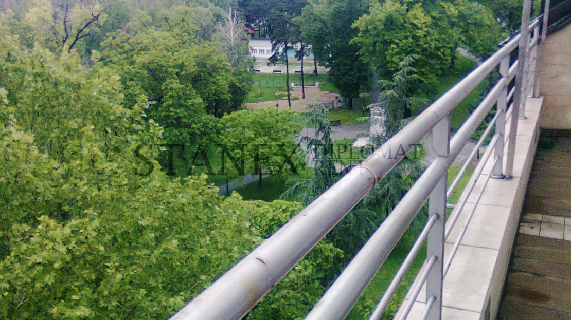 Three bedroom apartment Vracar Belgrade S1236