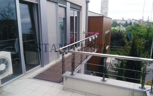 Three bedroom apartment Senjak Belgrade S1535