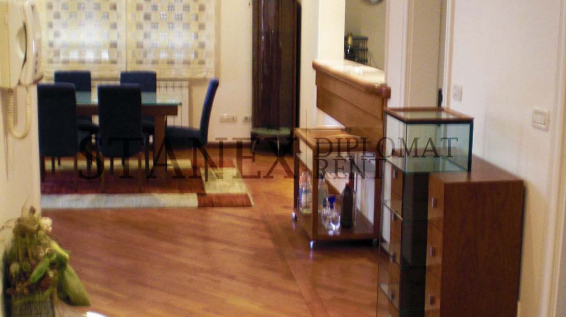 Three bedroom apartment Vracar Belgrade S1789