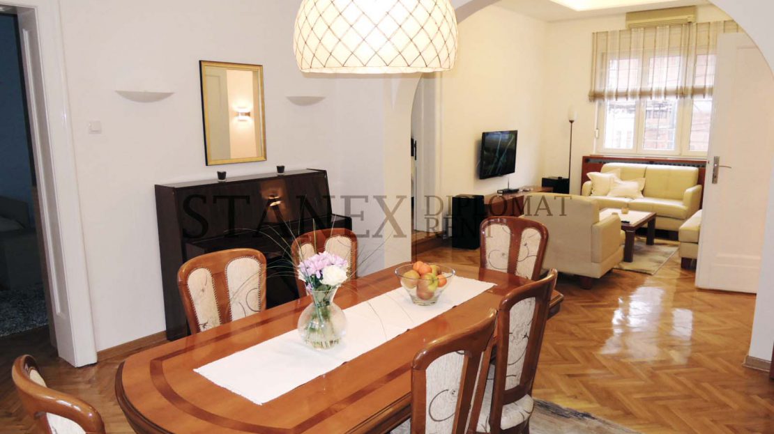 Three bedroom apartment Senjak Belgrade S761