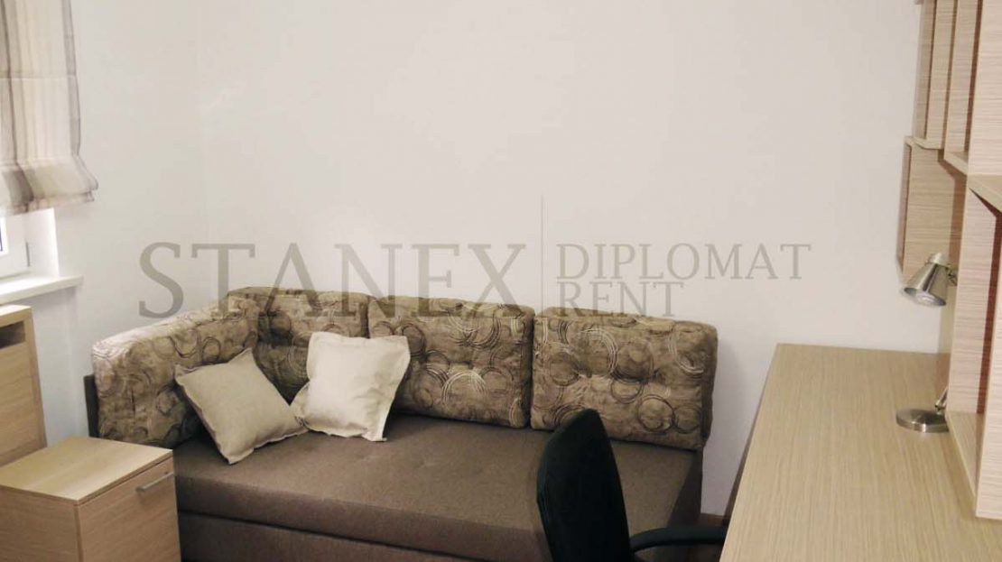 Three bedroom apartment Senjak Belgrade S761