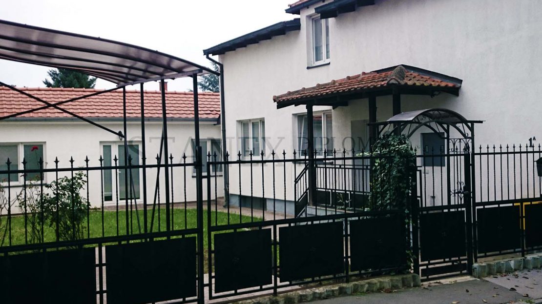 Three bedroom house Senjak Belgrade K529