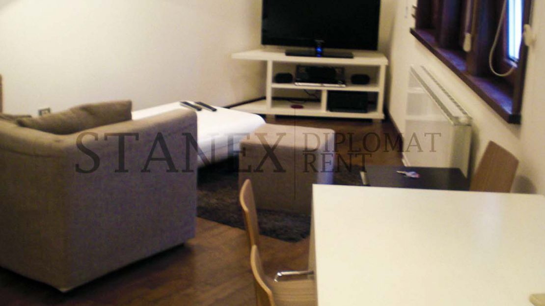 Two bedroom apartment Vracar Belgrade S1490