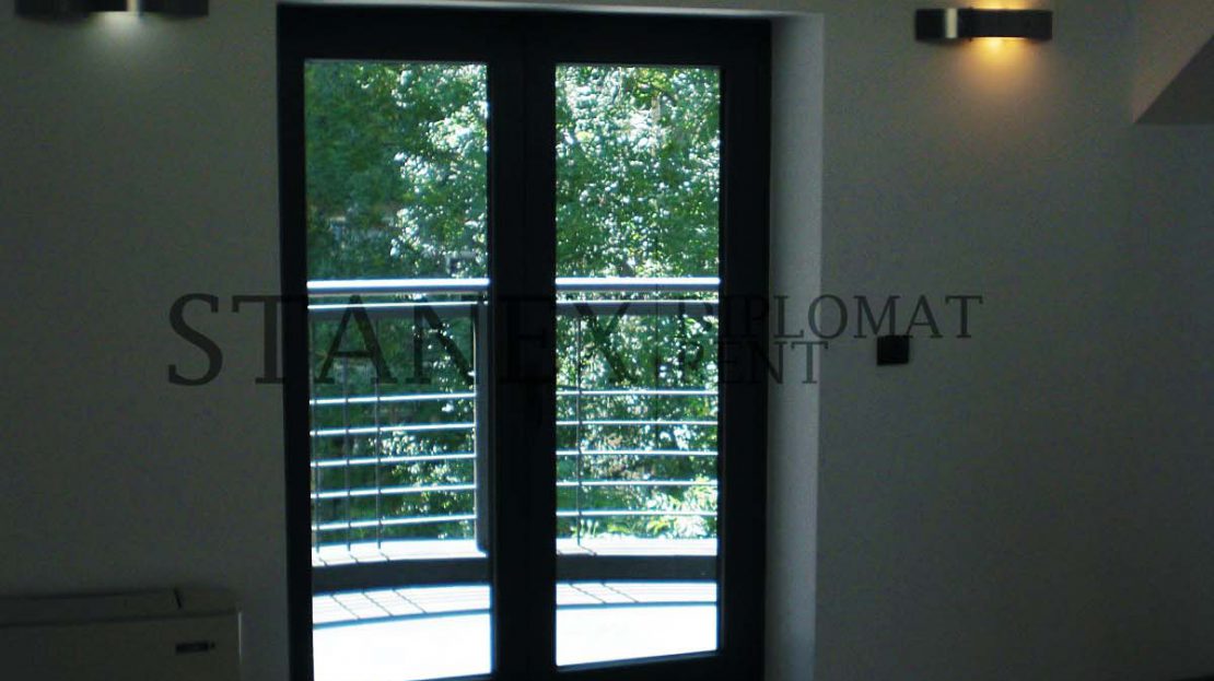 Four bedroom apartment Center Belgrade S1895