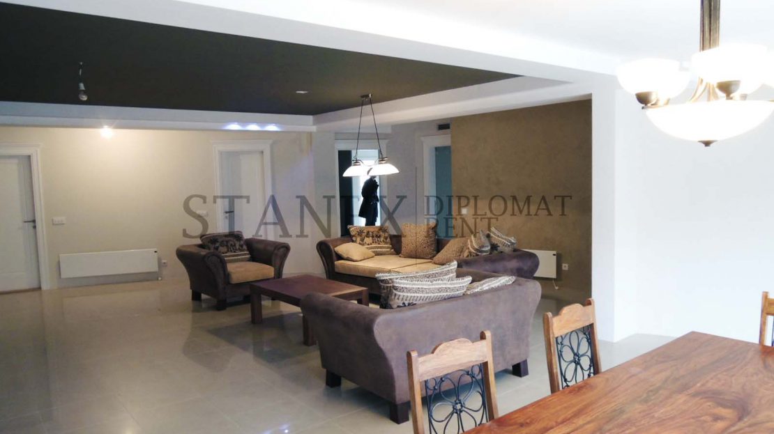 Three bedroom apartment Dedinje Belgrade S1828