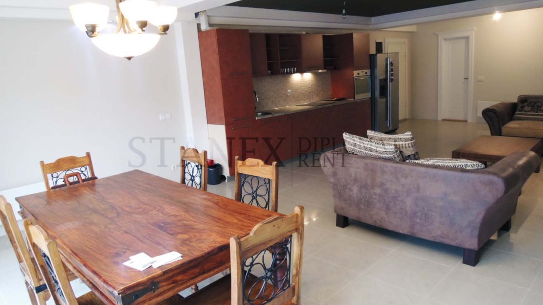 Three bedroom apartment Dedinje Belgrade S1828