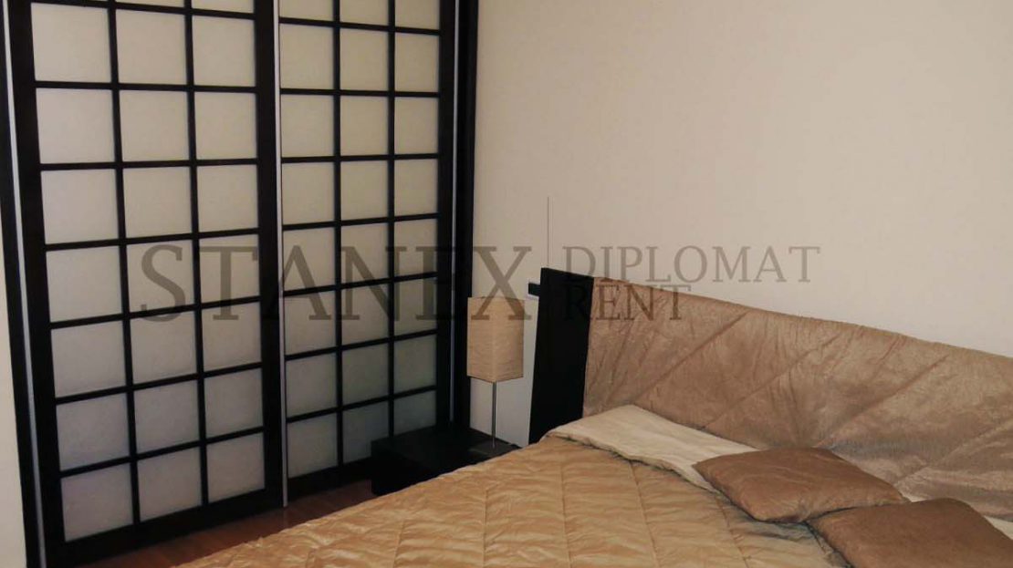 Three bedroom apartment Vracar Belgrade S1870