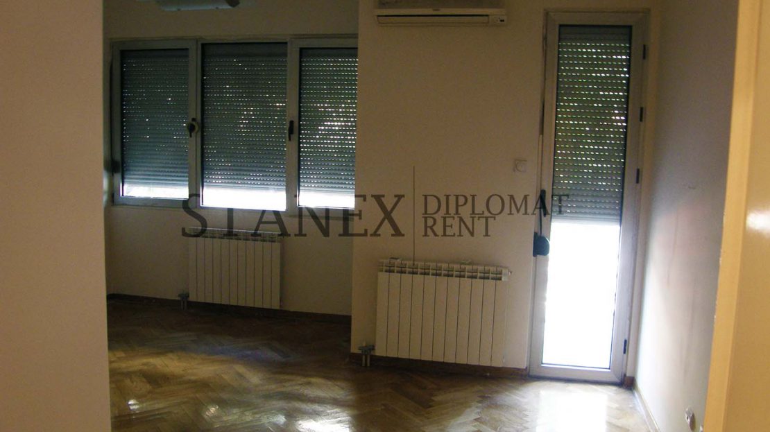 Three bedroom apartment Center Belgrade S1896