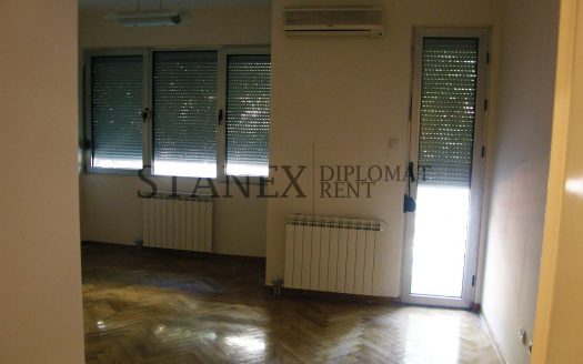 Three bedroom apartment Center Belgrade S1896