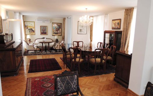 Three bedroom apartment Vracar Belgrade S1910