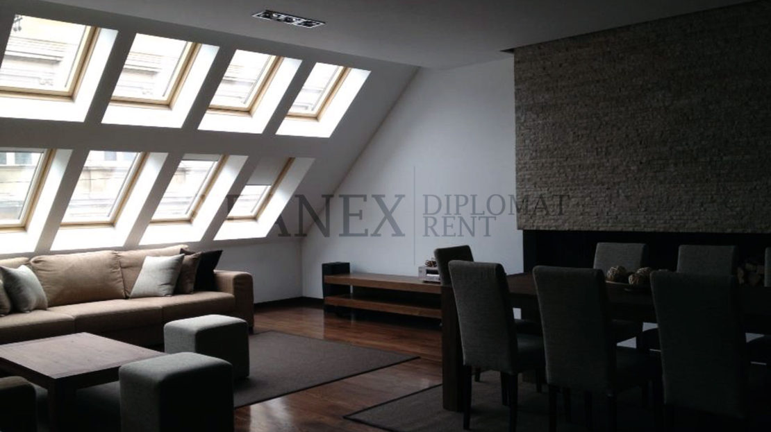 Four bedroom apartment S1908 Belgrade